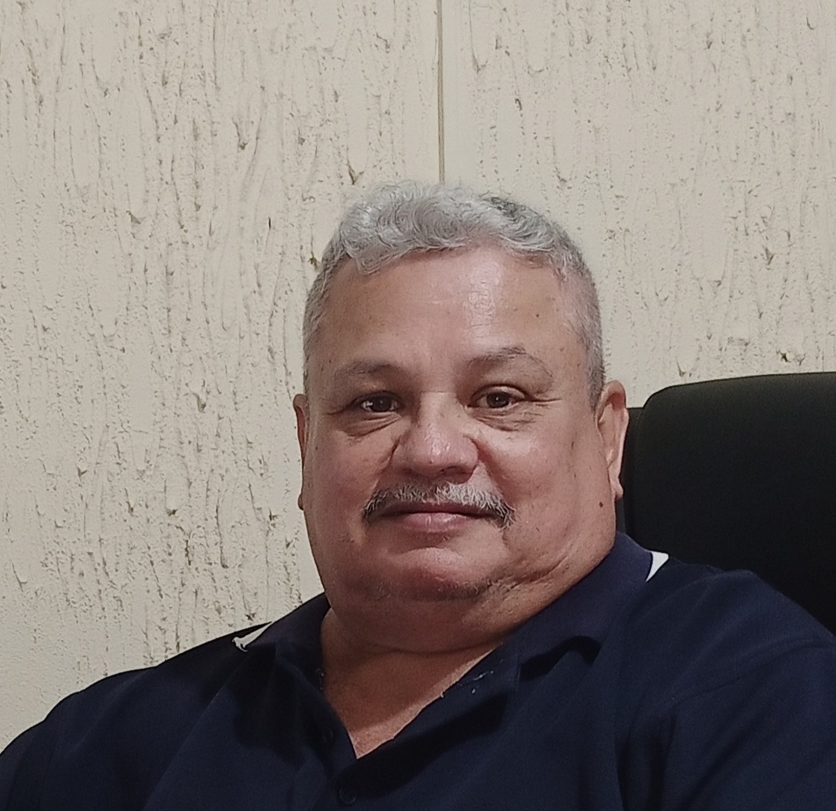 Yosman Suarez